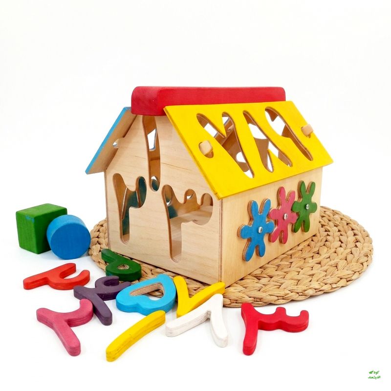 خانه هوش چوبی busy home